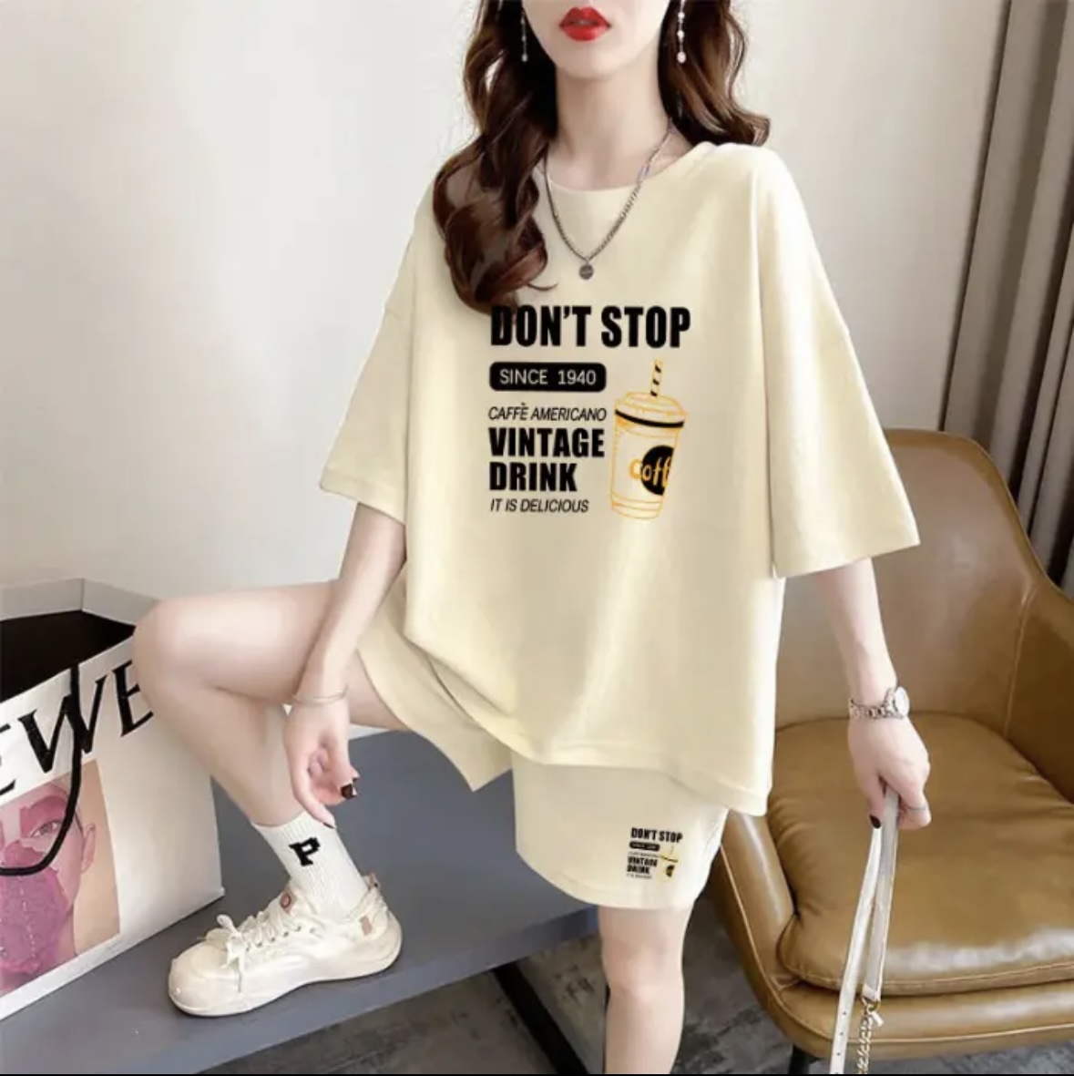 Fashion women's summer shorts  - đánh giá và giá T-Shirts